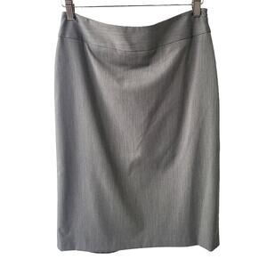 Harold's Gray Pencil Skirt - Size 2